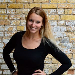 Meet your Posher, Maya